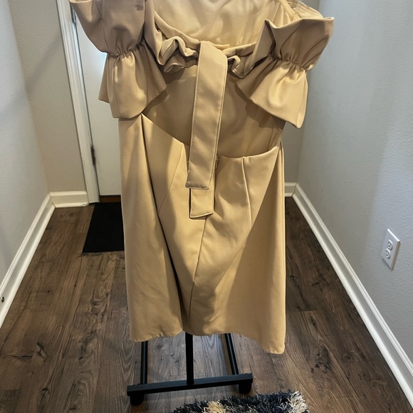 DO+BE Beige Ruffle Mini Dress - Picture 5 of 16